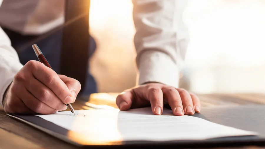 ADR 1200/2014 abuelos no son obligados solidarios para alimentos a nietos demanda alimentos contra padre abuelos