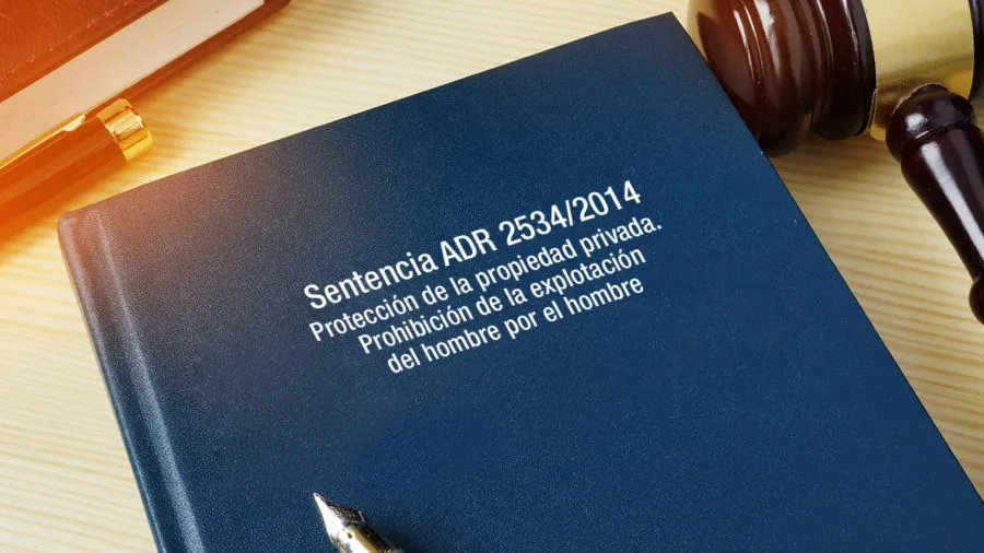 ADR 2534/2014 Protección de la propiedad privada. Prohibición de la explotación del hombre por el hombre.